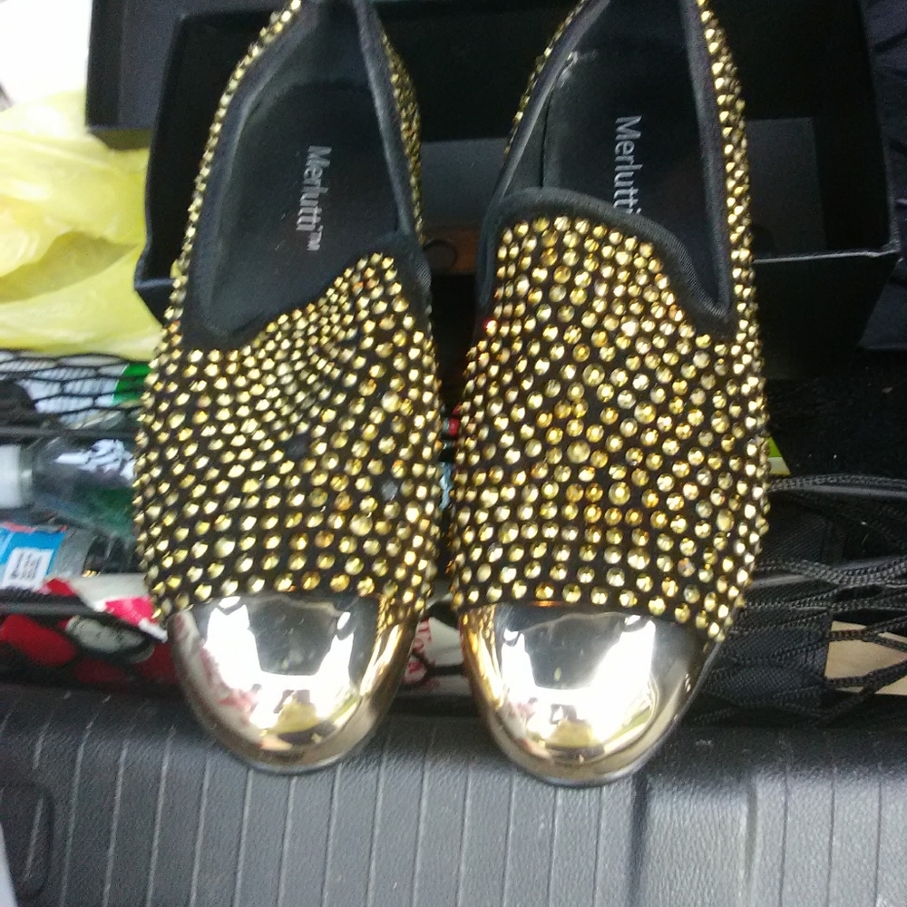 Shine Bright Like A Diamond's !